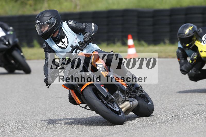 /Archiv-2025/07 19.04.2025 Speer Racing ADR/Instruktorentraining/50